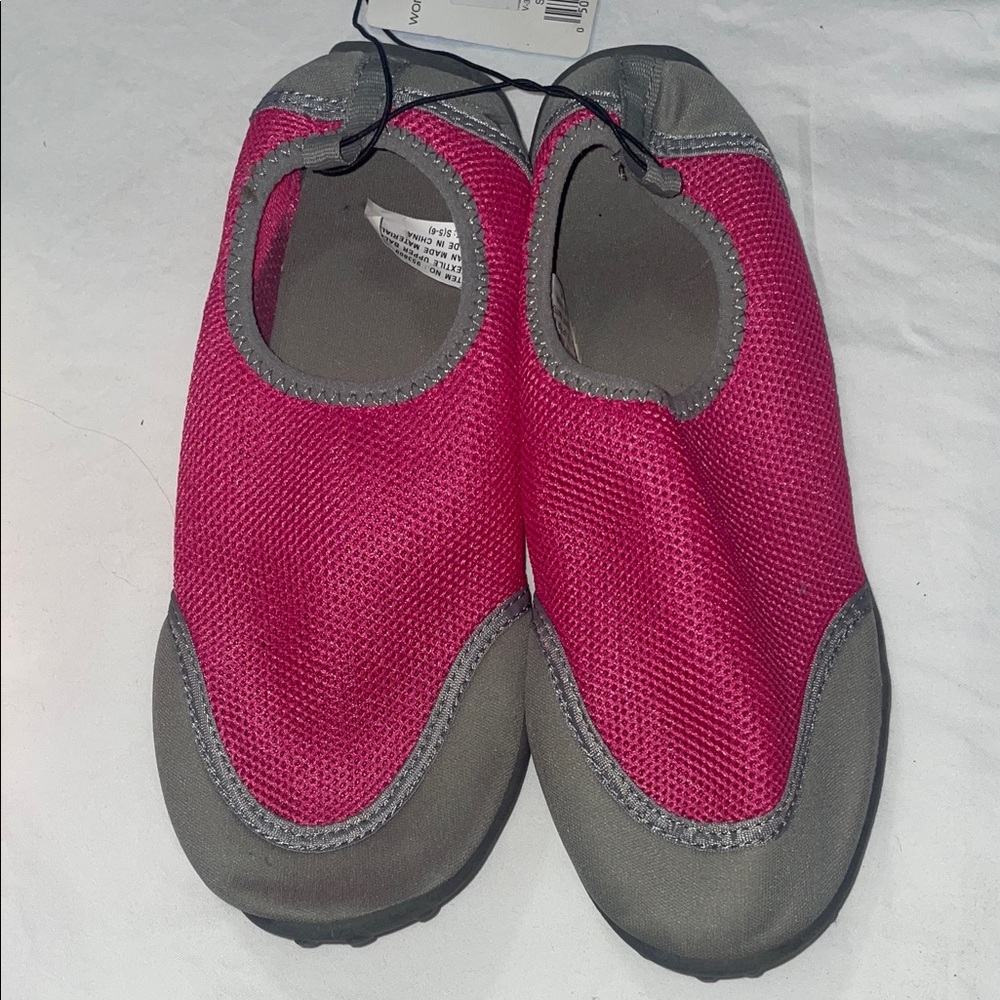 Women’s Water Shoes